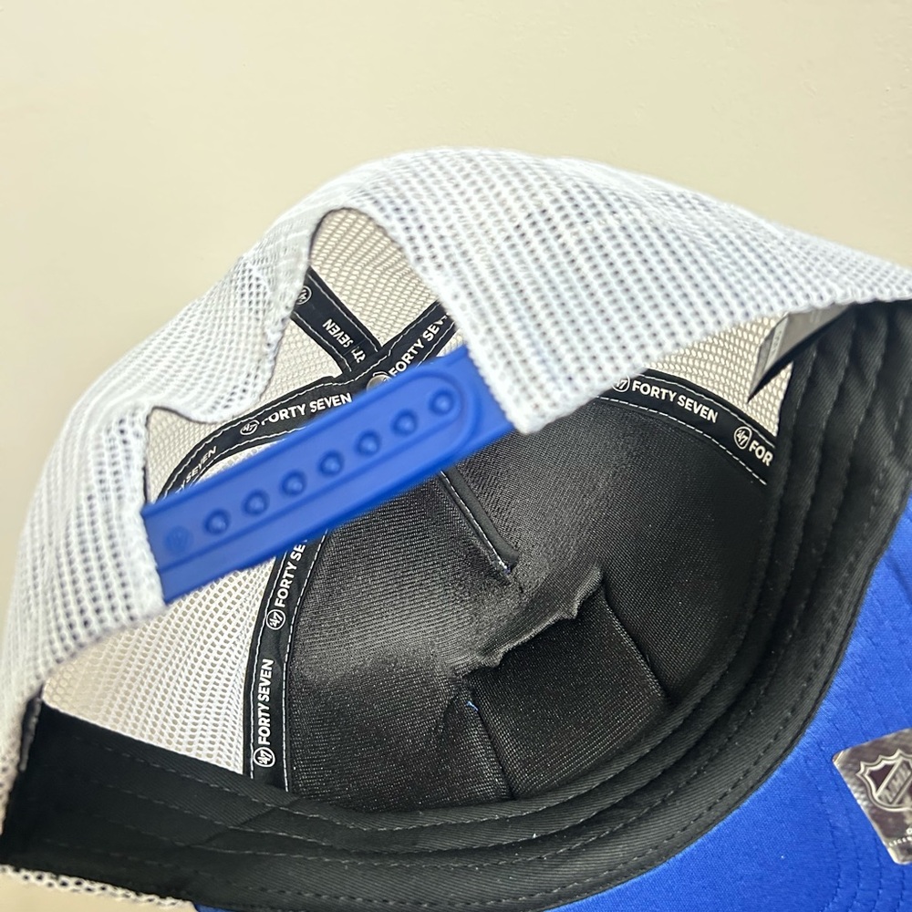 47 Royal Blue New York Rangers Adjustable Trucker Cap - Picture 6 of 7